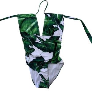 B2prity Women's medium Tropical Swimsuit
